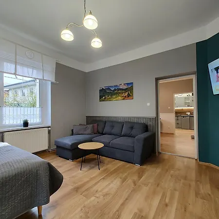 Swierkowy - Kolejowa